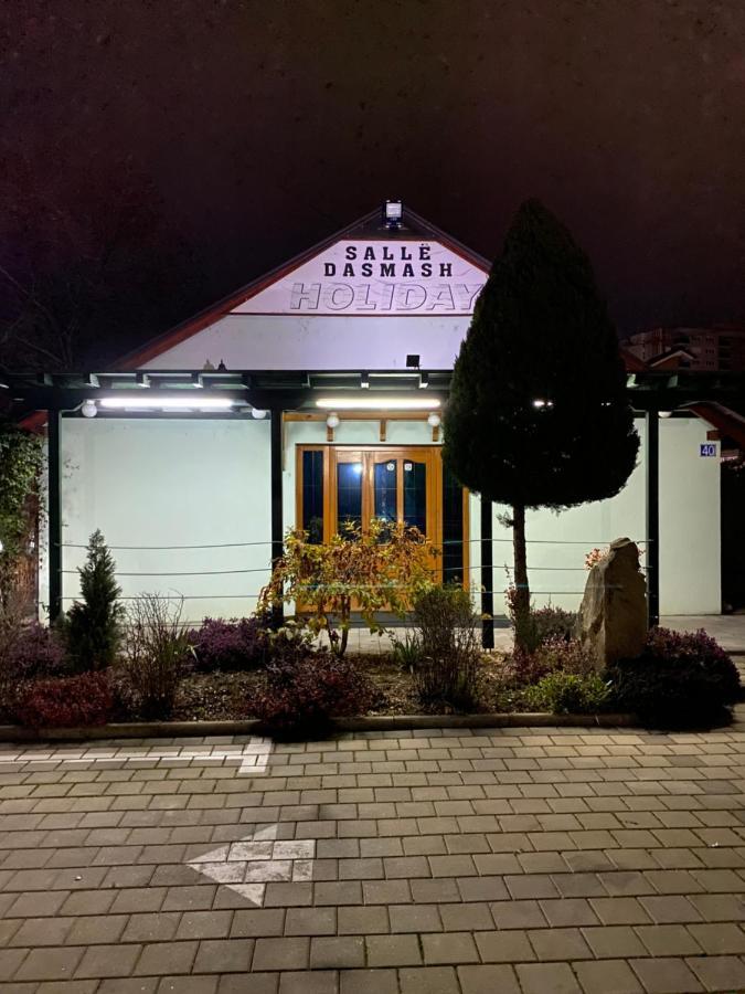 Holiday Ferizaj Exterior foto